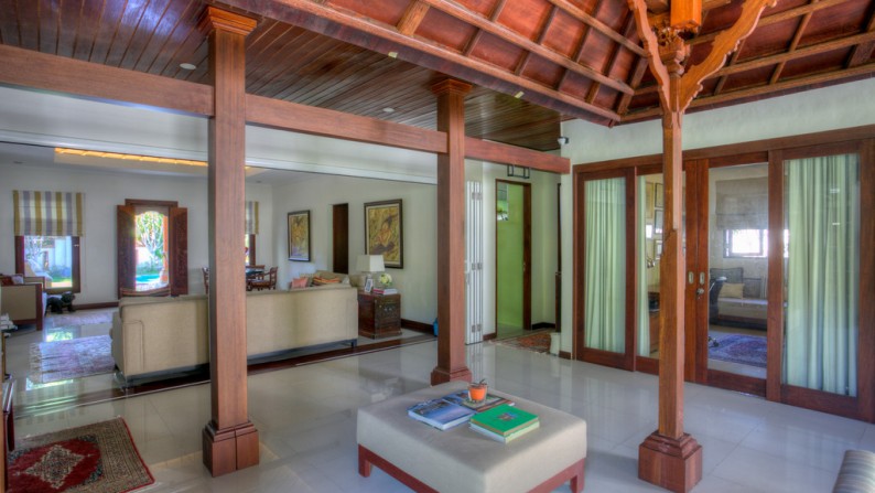 Freehold Modern Balinese Villa 3 Bedrooms in Sanur