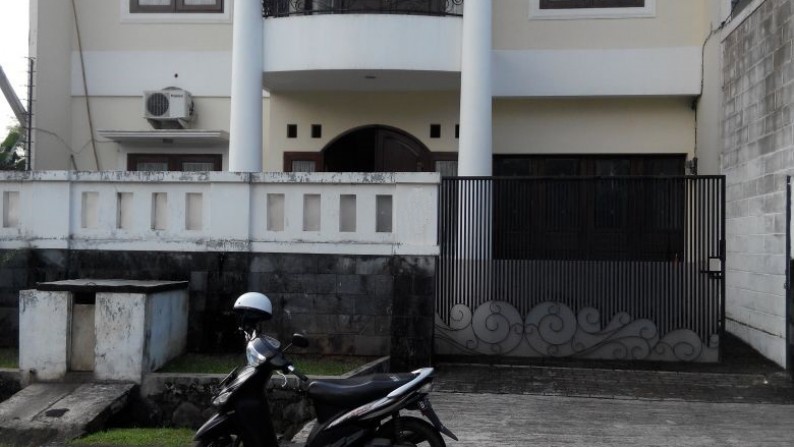 Dijual Rumah Nyaman dan Siap Huni di Pondok Labu