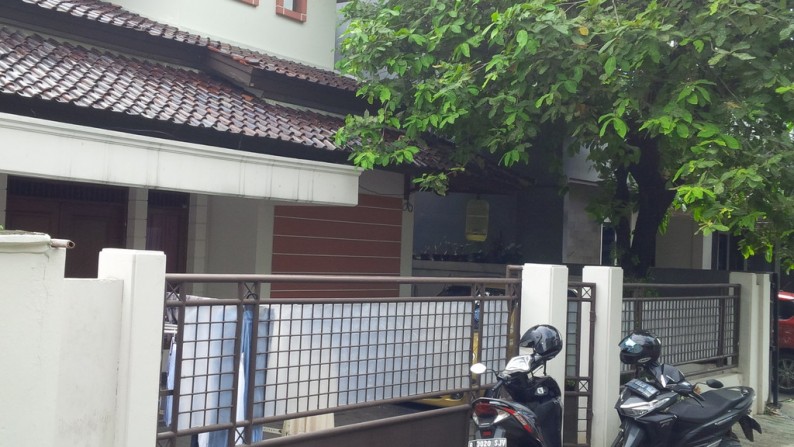 Rumah di Panglima Polim Kebayoran Baru