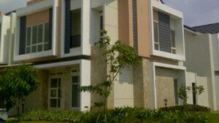 Dijual Rumah Starling Timur - The Springs, Gading Serpong