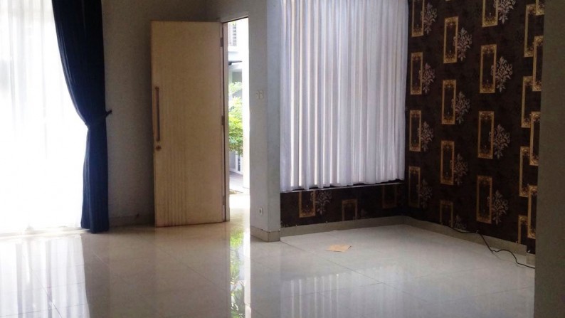 Rumah Nyaman dan Siap Huni di Kawasan Cluster Kebayoran Residences, Bintaro