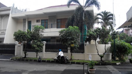 Rumah Nyaman Hoek @ Puri Kencana Jakarta Barat