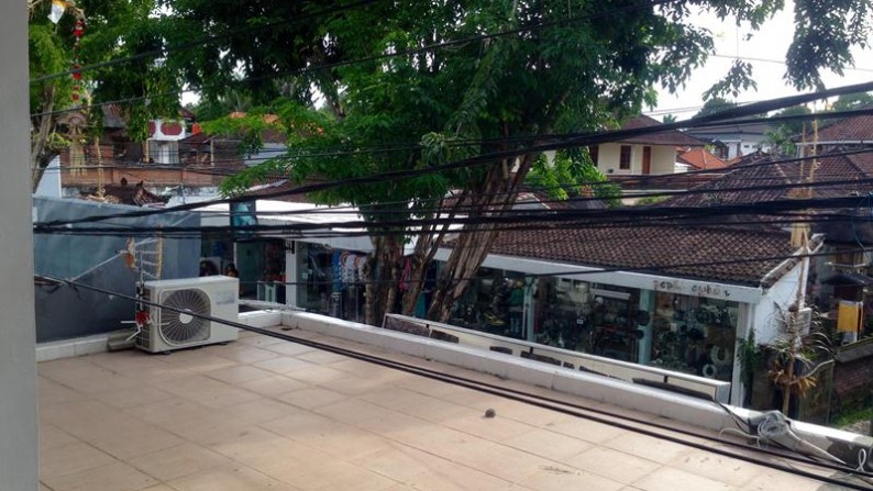 Shop 2 Floors in Heart of Seminyak