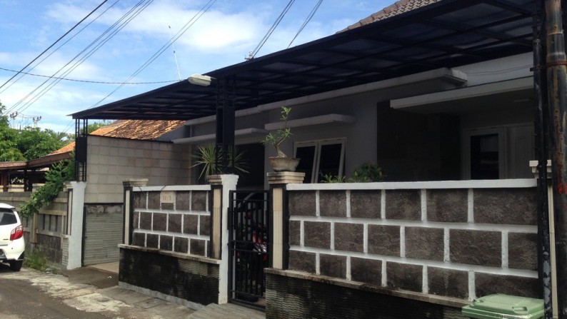 Beautiful House 3 Bedrooms in Kuta Area