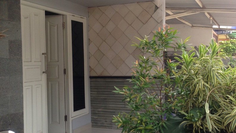 Beautiful House 3 Bedrooms in Kuta Area