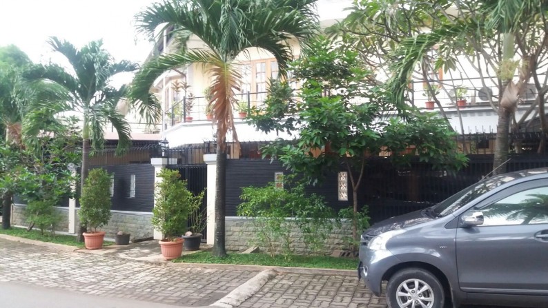 Rumah Bagus di Tanah Kusir Jakarta Selatan