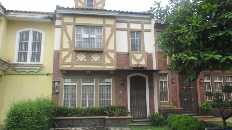 Disewakan Rumah Taman Imam Bonjol - Lippo Karawaci