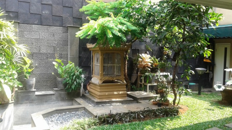 Rumah Mewah Siap Huni