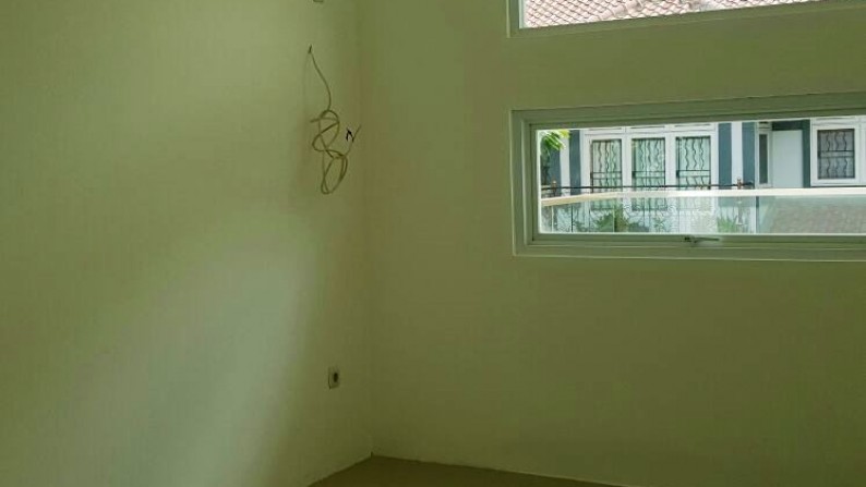 HARGA MURAH !!! Rumah Baru dan Asri Dikawasan Puri Bintaro