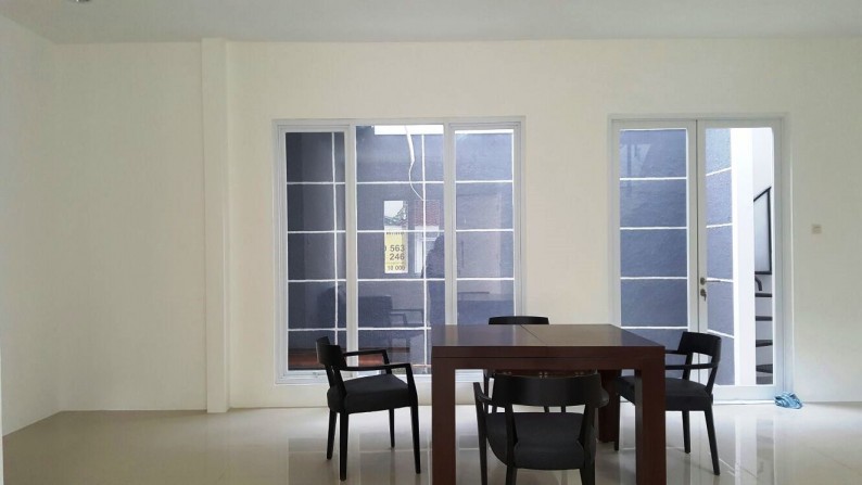 HARGA MURAH !!! Rumah Baru dan Asri Dikawasan Puri Bintaro