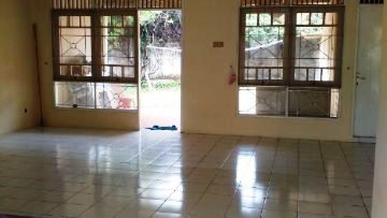 Rumah Nyaman dan SIap Huni di Kawasan Kuricang, Bintaro