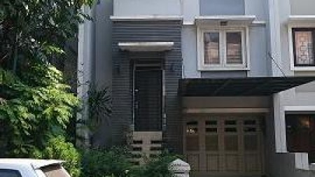 Rumah Jual 3 Lantai Minimalis Gading Pelangi Ungu