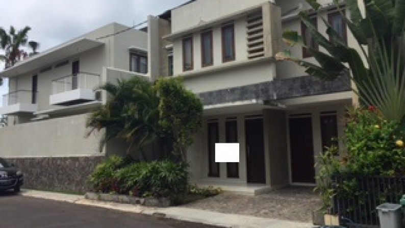 House At Kuta Housing Complex