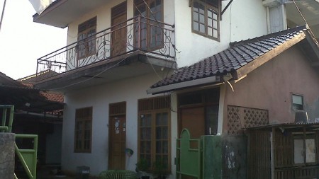 Rumah Murah Hitung Tanah Saja Lokasi di Jakarta Barat