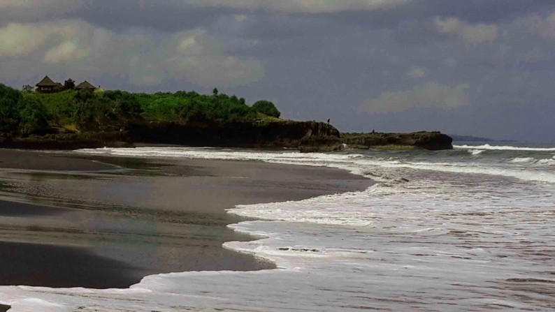 Beach Front Land At Kelating Tabanan