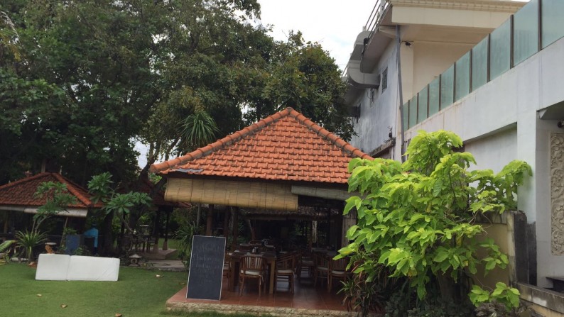 Beach Front Hotel At Legian With Classic Building