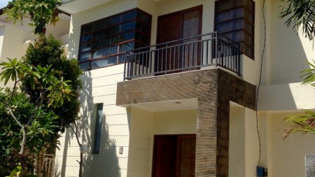 Three Storey Villa in Sanur, Housing Complex