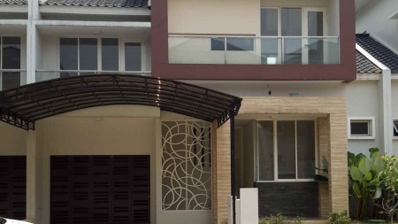 DiJual Cepat Rumah Bagus di Kebayoran Essence, Bintaro Sektor 7