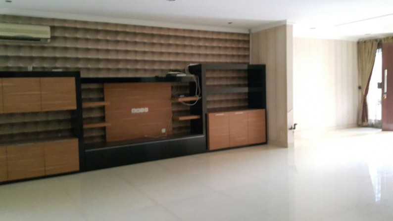 Dijual Rumah Taman Pattaya - Lippo Karawaci