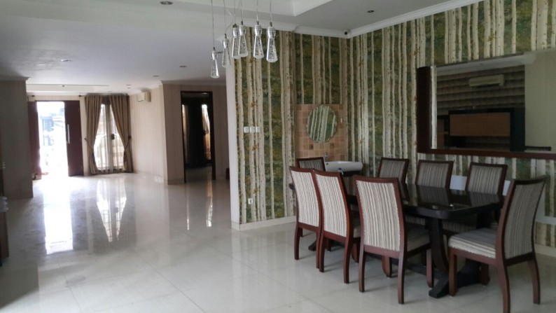 Dijual Rumah Taman Pattaya - Lippo Karawaci