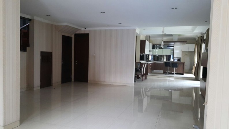 Dijual Rumah Taman Pattaya - Lippo Karawaci