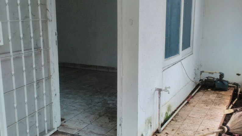 JUAL CEPAT DAN MURAH RUMAH DI DUTA GARDEN..BU...