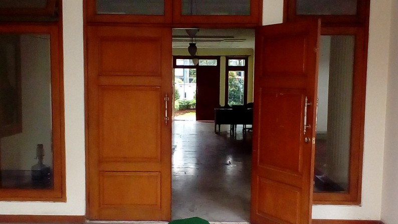 Rumah di Prapanca Raya