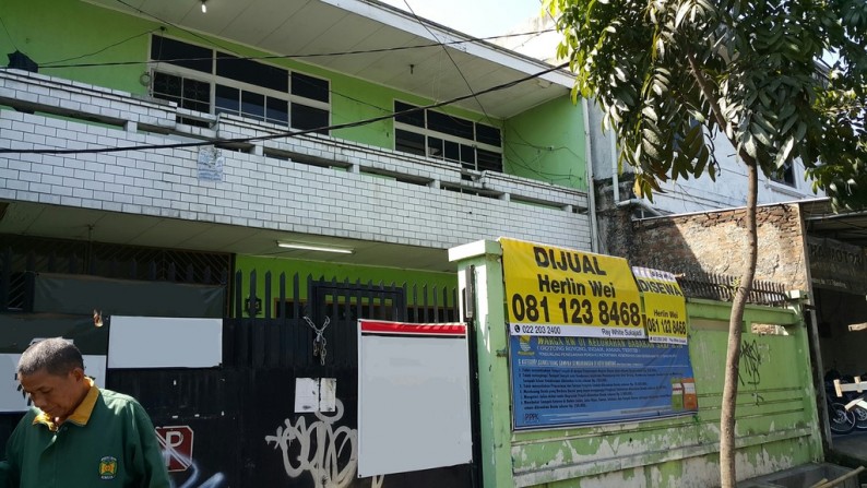 Rumah dan Gudang di Kiaracondong Bandung