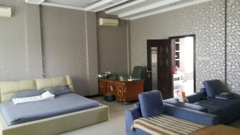 Tempat Usaha Fully Furnished di Sayap Buah Batu