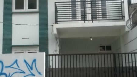 Dijual Rumah 3 Tingkat @ Kemandoran - Kebayoran Lama - Jakarta Barat