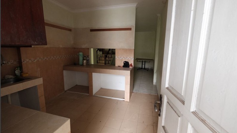 Dijual Rumah 3 Tingkat @ Kemandoran - Kebayoran Lama - Jakarta Barat