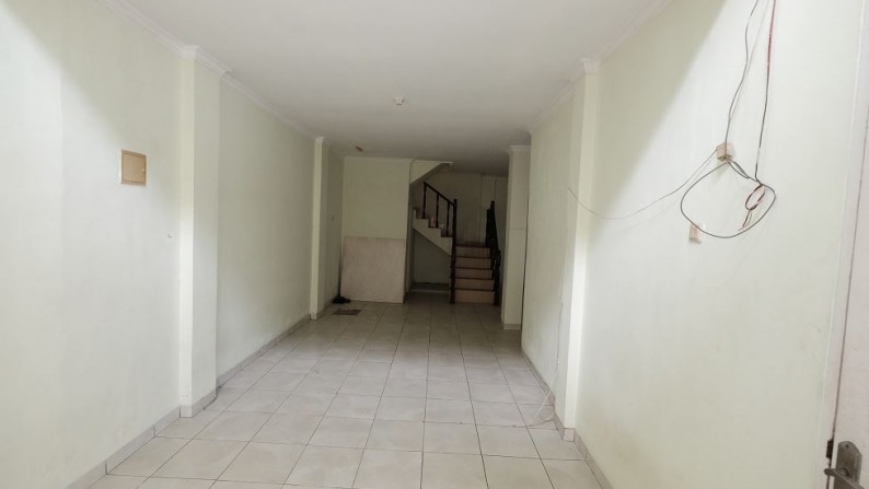 Dijual Rumah 3 Tingkat @ Kemandoran - Kebayoran Lama - Jakarta Barat