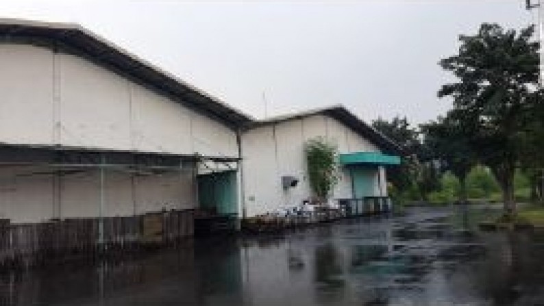 Warehouse For Lease @ Raya Kali Rungkut, Surabaya.