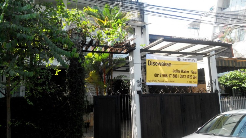 Rumah Disewakan Pondok Indah