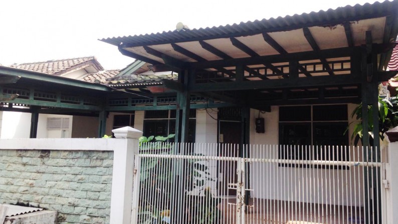 Rumah Nyaman dan Siap Huni di Kawasan Villa Bintaro Indah