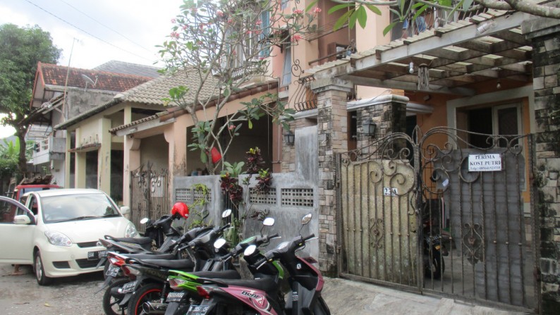 RUMAH KOST DIJUAL DI SETURAN, JL. WARINGIN SARI, SLEMAN