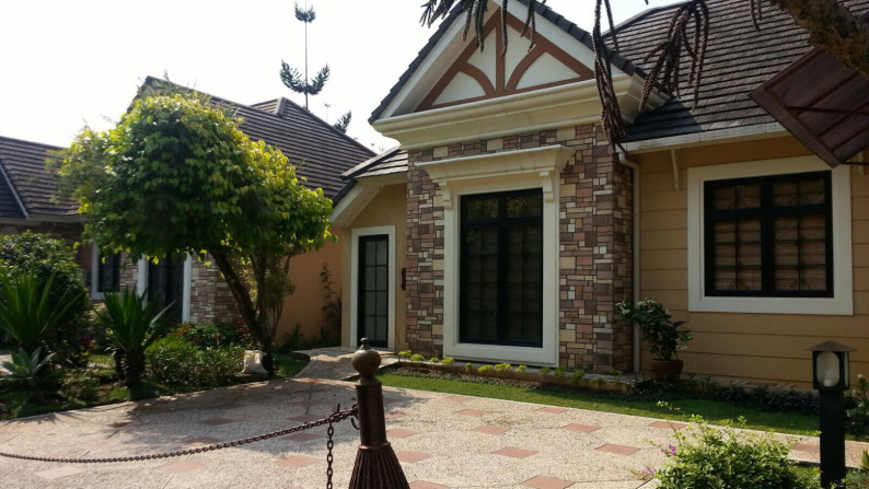 Dijual VIlla Kdi kota Bunga - Puncak