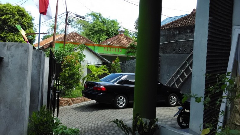 RUMAH KOST + INDUK DI JL. GARUDA, BANGUNTAPAN, BANTUL.