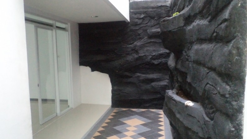 Dijual Rumah di Jl. Janur Elok - Kelapa Gading, Jakarta Utara