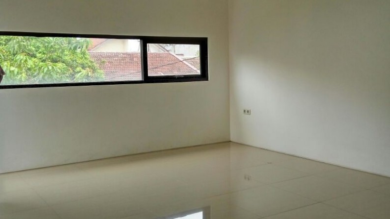 Rumah Minimalis Siap Huni di Bukit Cinere Indah