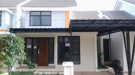 DIJUAL RUMAH ASRI DAN NYAMAN DI KAWASAN GRAHA RAYA