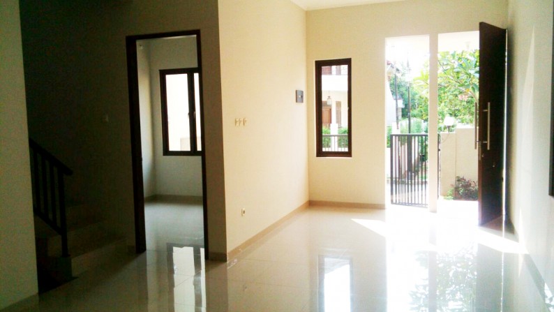 Dijual Rumah Brand New Minimalis di Blok H Cinere