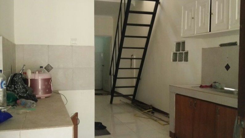 Rumah cantik siap huni, dlm cluster exclusive di sektor 7