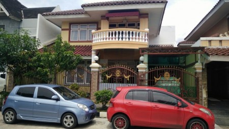 Rumah dalam cluster Exclusive  di Puri  Bintaro 9