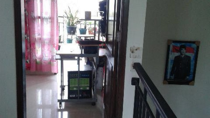 Dijual Rumah Bagus Minimalis di Cinere