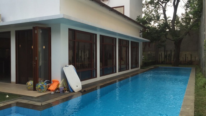 Rumah Nyaman Mewah & Cantik Area Ampera Jakarta Selatan