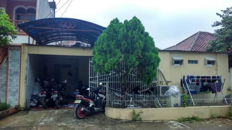 Rumah Ex Konveksi di jalan utama