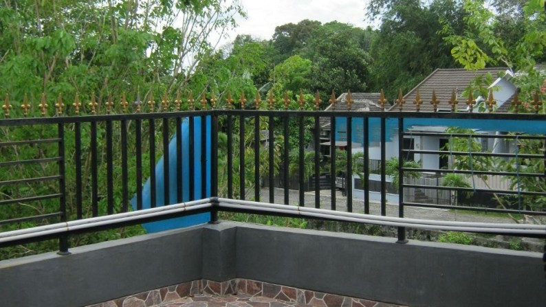 HUNIAN DI PERUM CANDI MENDIRO, SUKOHARJO, NGAGLIK, SLEMAN