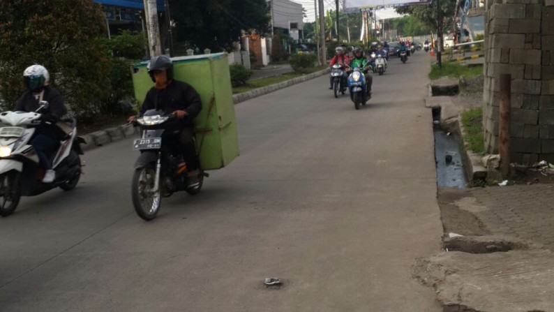 Tanah dengan akses mudah di Cinere