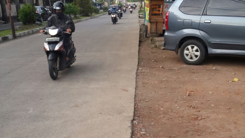 Tanah dengan akses mudah di Cinere